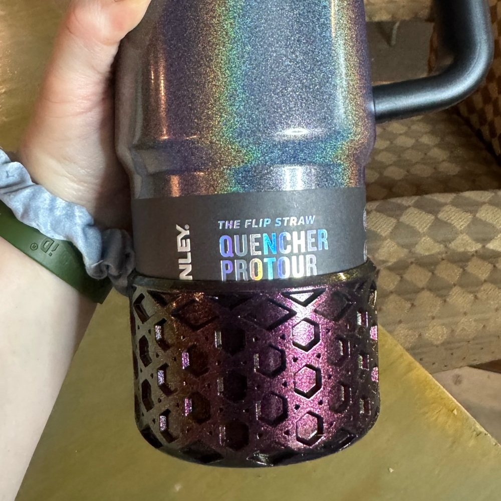 Iridescent Shimmer Purple Waffle Silicone Boot Bumper Stanley Hydrojug Owala